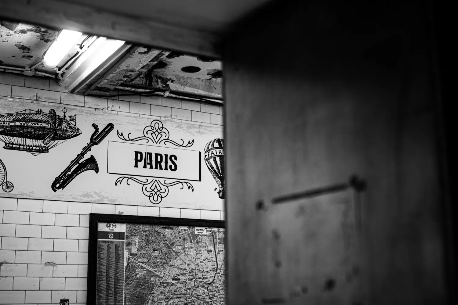 Paris in Monochorme